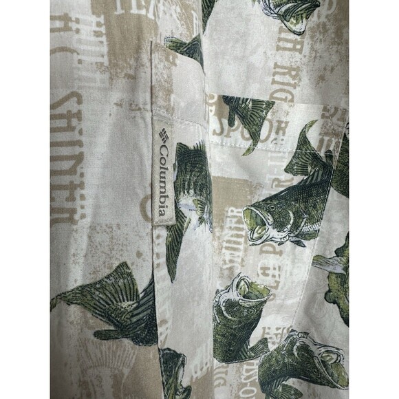 Columbia Short Sleeve Button Front Shirt Fish Print Size XL Cotton - Picture 3 of 6